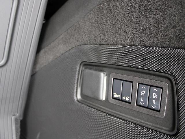 2025 Cadillac Escalade 4WD Sport