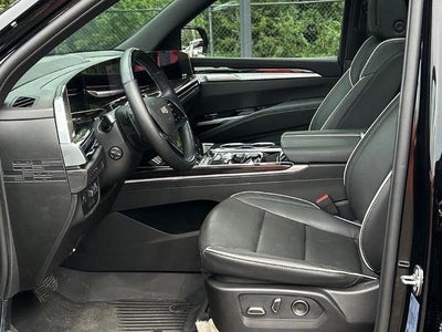 2026 Cadillac Escalade ESV 4WD Luxury