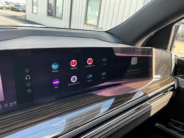 2026 Cadillac Escalade ESV 4WD Luxury