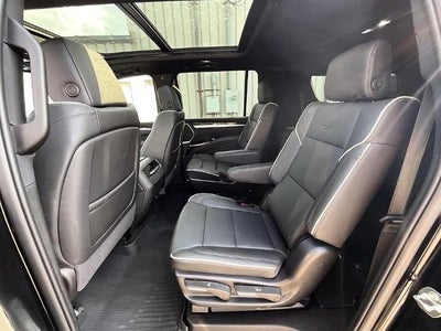 2026 Cadillac Escalade ESV 4WD Luxury