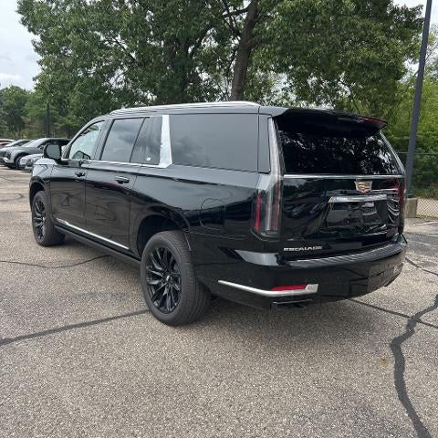 2026 Cadillac Escalade ESV 4WD Luxury