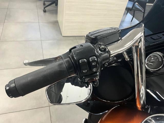 2014 Harley Davidson FLHTK Ultra Limited