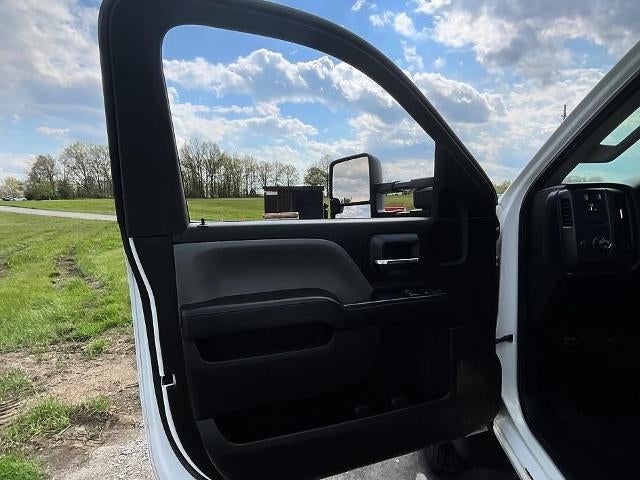 2019 Chevrolet Silverado Chassis Cab 2WD Reg Cab Work Truck