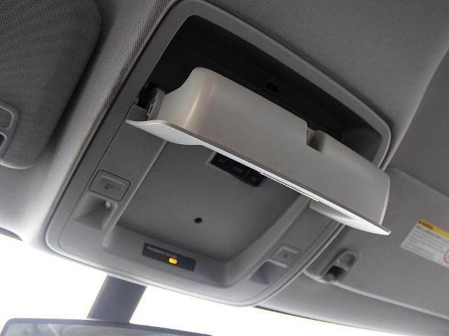 2022 Chevrolet Silverado Chassis Cab 4WD Crew Cab Work Truck