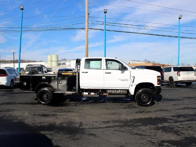 2022 Chevrolet Silverado Chassis Cab 4WD Crew Cab Work Truck