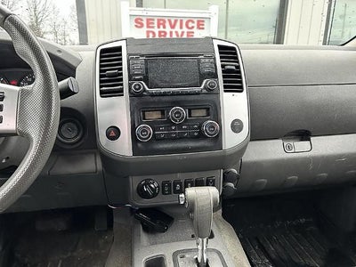 2016 Nissan Frontier 4WD Crew Cab SWB Auto SV
