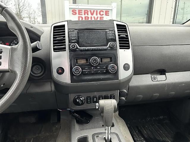 2016 Nissan Frontier 4WD Crew Cab SWB Auto SV