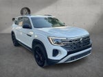 2025 Volkswagen Atlas 2.0T Peak Edition 4MOTION