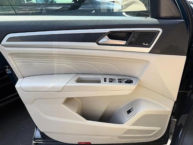 2021 Volkswagen Atlas 2021.5 3.6L V6 SEL Premium R-Line 4MOTION