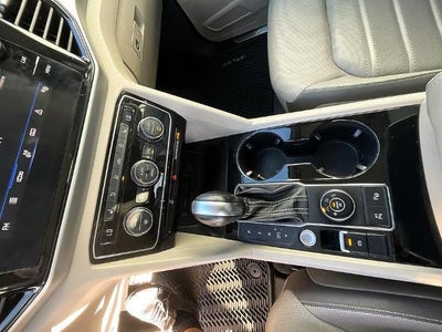 2021 Volkswagen Atlas 2021.5 3.6L V6 SEL Premium R-Line 4MOTION