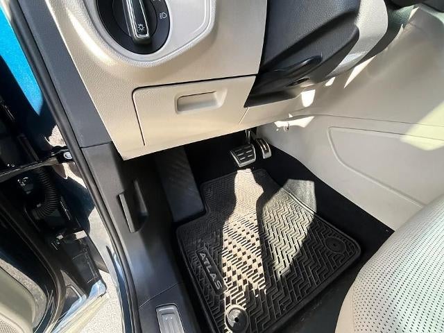 2021 Volkswagen Atlas 2021.5 3.6L V6 SEL Premium R-Line 4MOTION