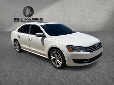 2014 Volkswagen Passat 4dr Sdn 1.8T Manual SE