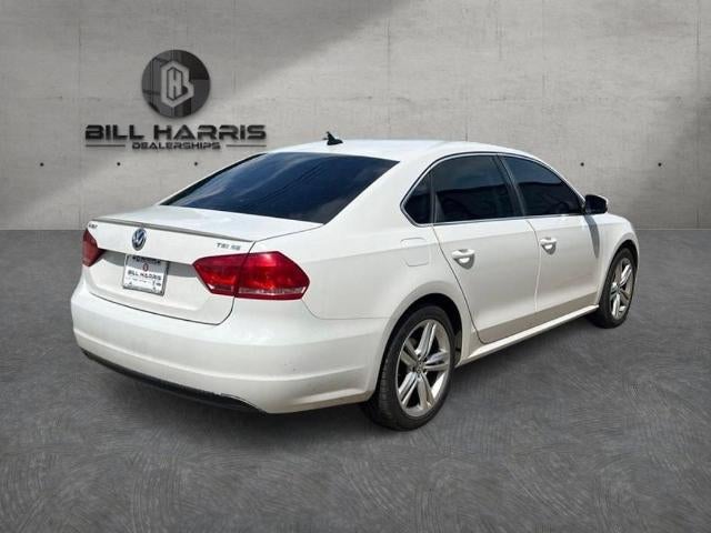 2014 Volkswagen Passat 4dr Sdn 1.8T Manual SE