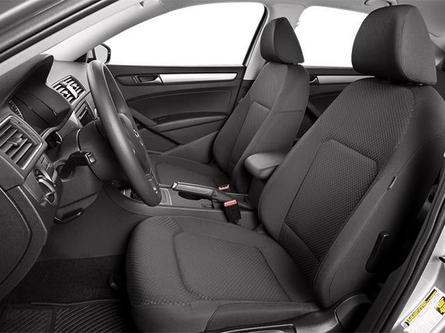 2014 Volkswagen Passat 4dr Sdn 1.8T Manual SE