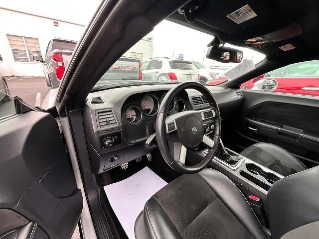 2009 Dodge Challenger 2dr Cpe SRT8