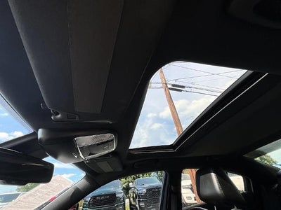 2016 Dodge Charger 4dr Sdn R/T Scat Pack RWD