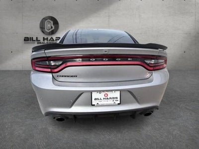 2016 Dodge Charger 4dr Sdn R/T Scat Pack RWD