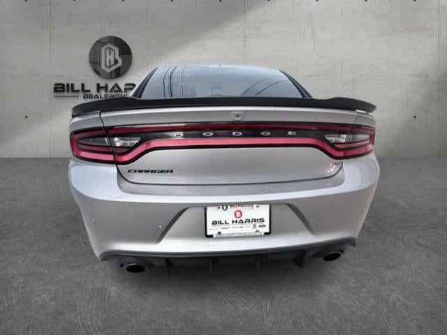 2016 Dodge Charger 4dr Sdn R/T Scat Pack RWD