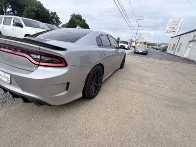 2016 Dodge Charger 4dr Sdn R/T Scat Pack RWD