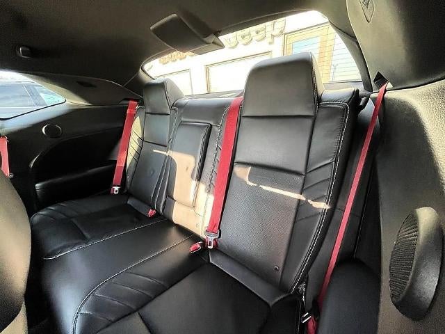 2016 Dodge Challenger 2dr Cpe SRT Hellcat