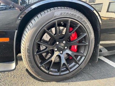 2016 Dodge Challenger 2dr Cpe SRT Hellcat