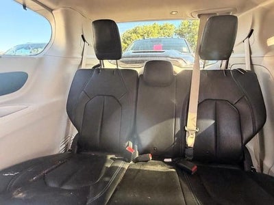 2021 Chrysler Pacifica Touring L FWD