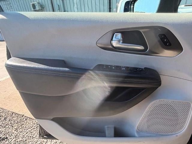 2021 Chrysler Pacifica Touring L FWD