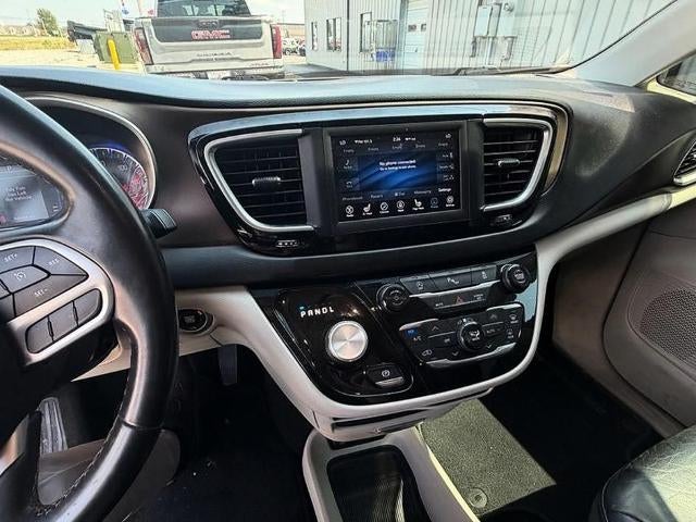 2018 Chrysler Pacifica Touring L FWD
