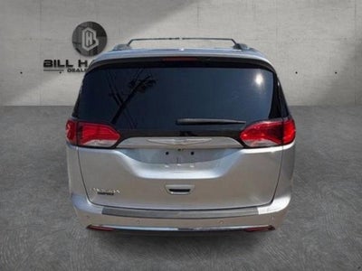 2018 Chrysler Pacifica Touring L FWD