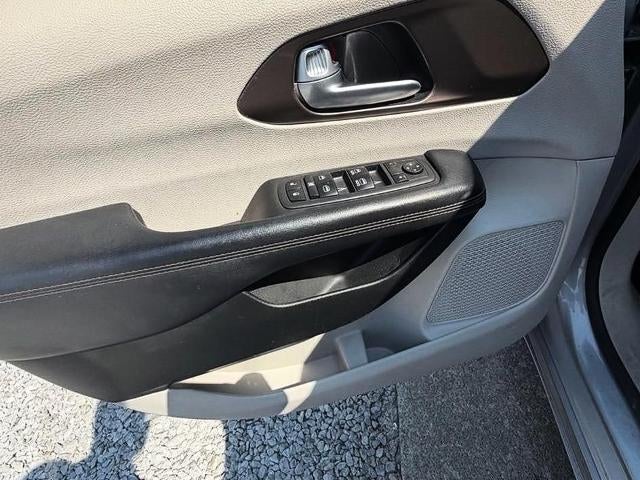 2018 Chrysler Pacifica Touring L FWD
