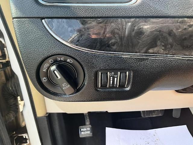 2016 Chrysler Town & Country 4dr Wgn Touring