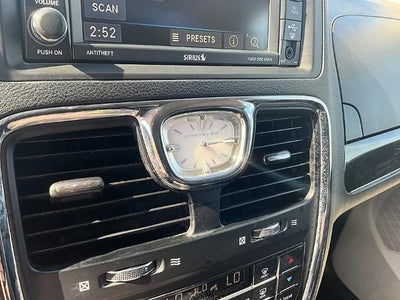 2016 Chrysler Town & Country 4dr Wgn Touring
