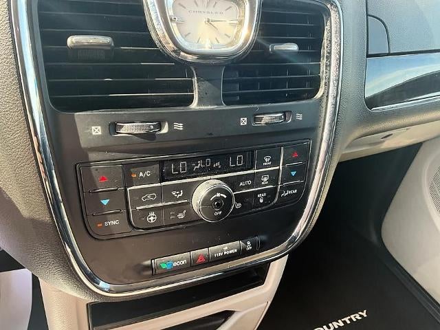 2016 Chrysler Town & Country 4dr Wgn Touring