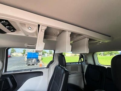 2016 Chrysler Town & Country 4dr Wgn Touring