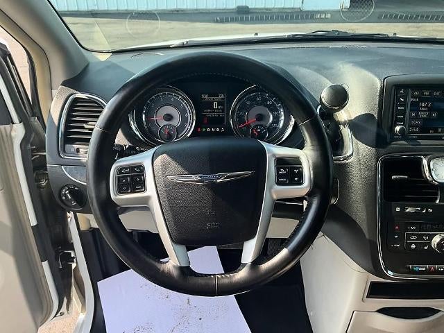 2016 Chrysler Town & Country 4dr Wgn Touring