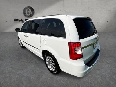 2016 Chrysler Town & Country 4dr Wgn Touring