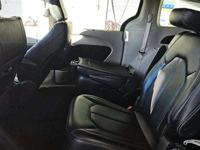 2023 Chrysler Pacifica Touring L FWD