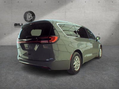 2023 Chrysler Pacifica Touring L FWD