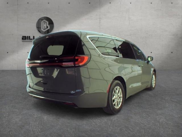 2023 Chrysler Pacifica Touring L FWD