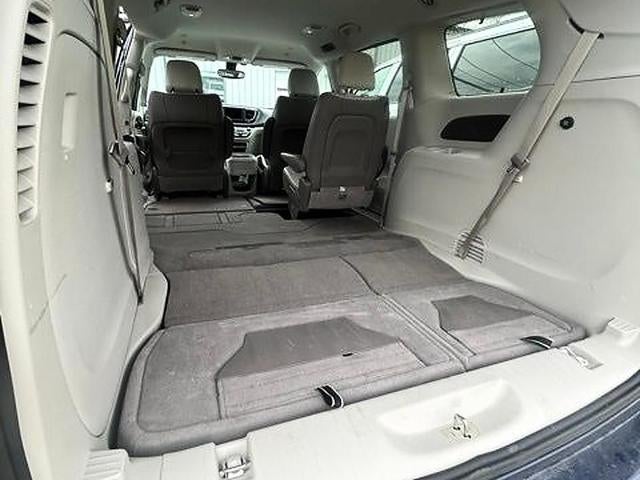 2019 Chrysler Pacifica Touring L FWD