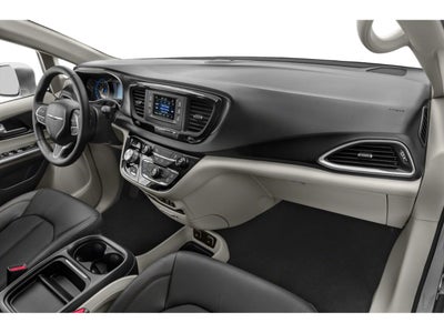 2019 Chrysler Pacifica Touring L FWD