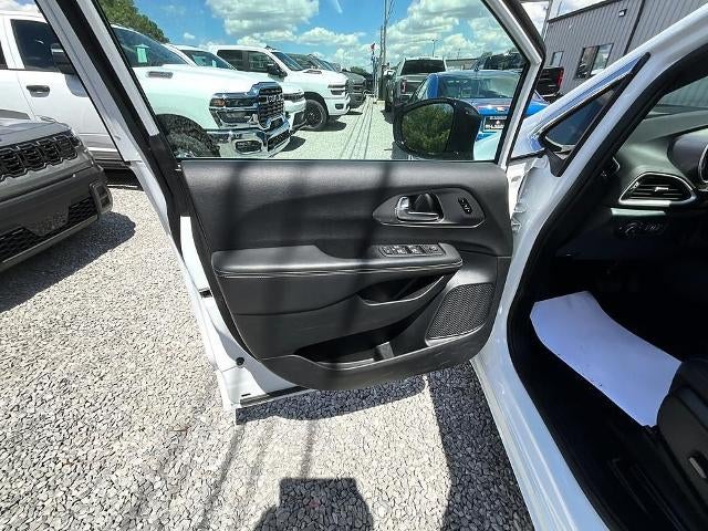 2025 Chrysler Pacifica Select FWD