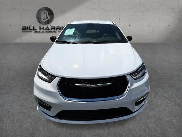 2025 Chrysler Pacifica Select FWD
