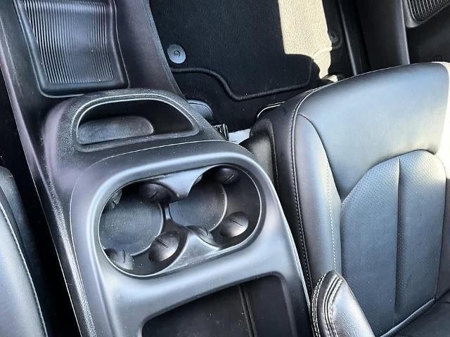 2025 Chrysler Pacifica Select FWD