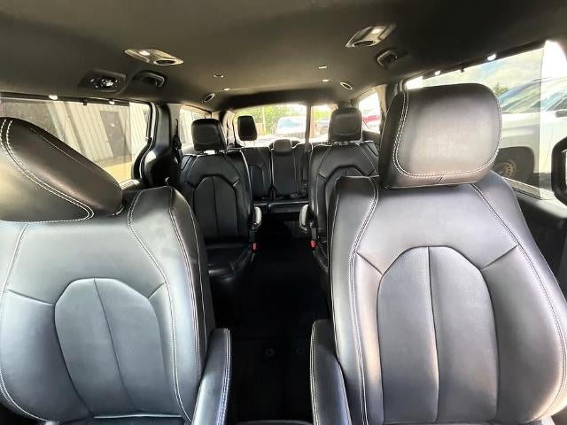 2025 Chrysler Pacifica Select FWD