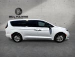 2025 Chrysler Pacifica Select FWD