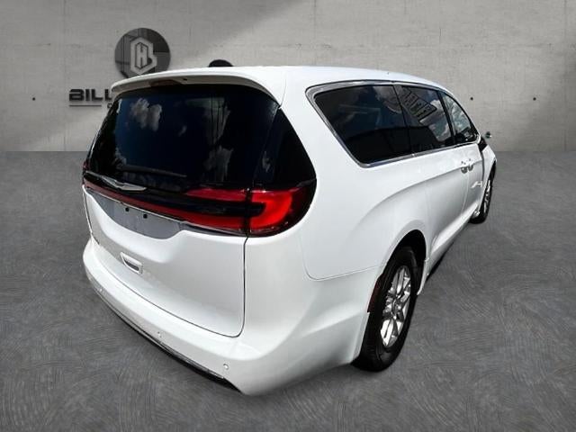 2025 Chrysler Pacifica Select FWD
