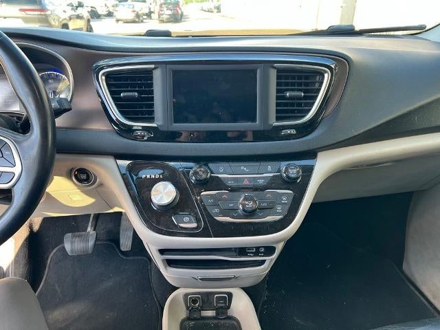 2018 Chrysler Pacifica Touring L FWD