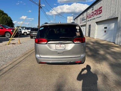 2018 Chrysler Pacifica Touring L FWD