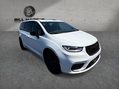 2024 Chrysler Pacifica Touring L FWD